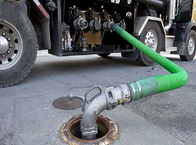 Đơn vị th&ocirc;ng cống nghẹt quận 4 Thuận Ph&aacute;t gi&aacute; cả tốt nhất