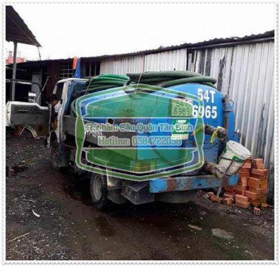 Xe chuyên chở bồn cầu xử lý chất thải chuyên nghiệp